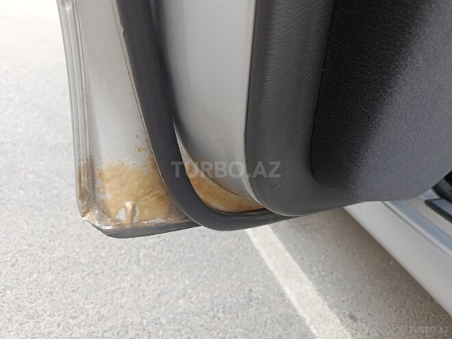 Mercedes E 270 2001, 500,000 km - 2.7 л - Bakı