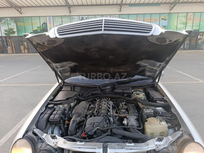 Mercedes E 270 2001, 500,000 km - 2.7 л - Bakı