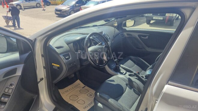 Hyundai Elantra 2014, 292,901 km - 1.8 л - Bakı