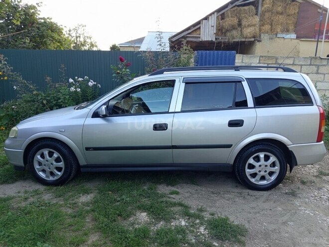 Opel Astra 2001, 269,000 km - 1.6 l - Qusar