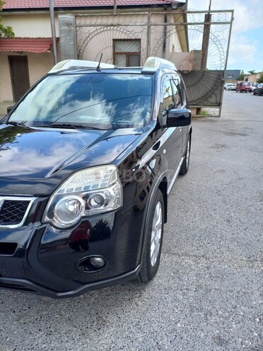 Nissan X-Trail 2013, 172,000 km - 2.5 л - Xırdalan