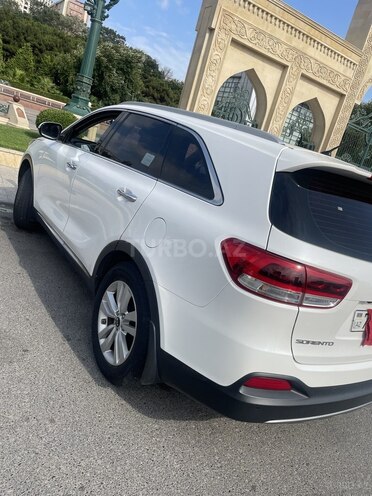 Kia Sorento 2017, 226,000 km - 2.0 l - Bakı
