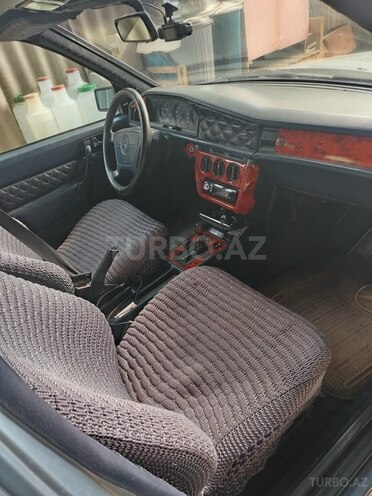 Mercedes 190 1989, 343,650 km - 2.0 l - Gəncə