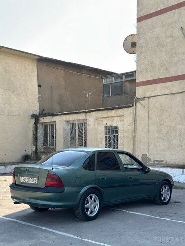 Opel Vectra 1998, 350,000 km - 1.8 l - Sumqayıt