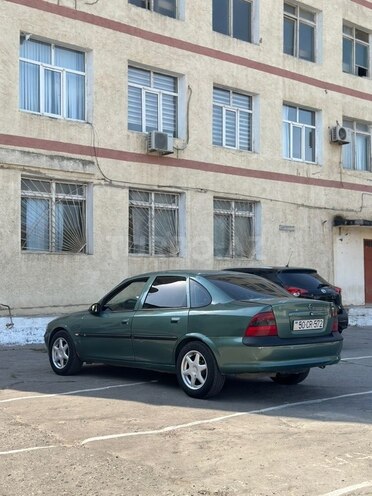 Opel Vectra 1998, 350,000 km - 1.8 l - Sumqayıt