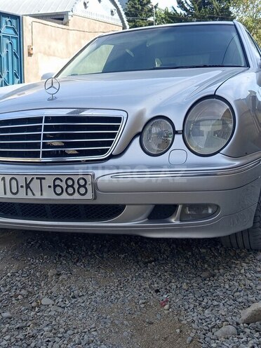 Mercedes E 280 1999, 392,000 km - 2.8 l - Şamaxı