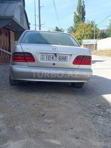 Mercedes E 280 1999, 392,000 km - 2.8 l - Şamaxı