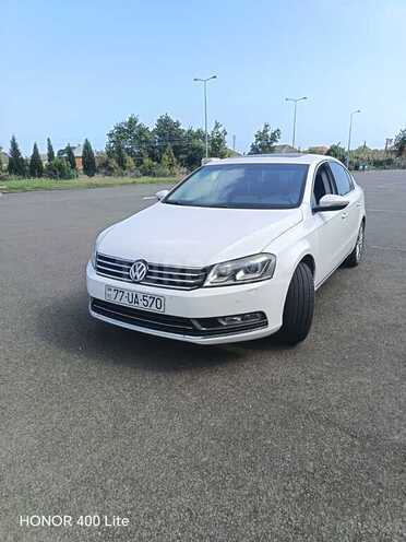 Volkswagen Passat 2011, 220,000 km - 1.8 l - Lənkəran