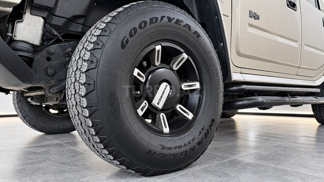 Hummer H2 2005, 319,500 km - 6.0 l - Bakı