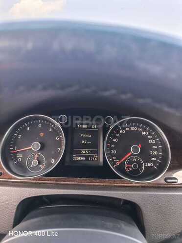 Volkswagen Passat 2011, 220,000 km - 1.8 l - Lənkəran