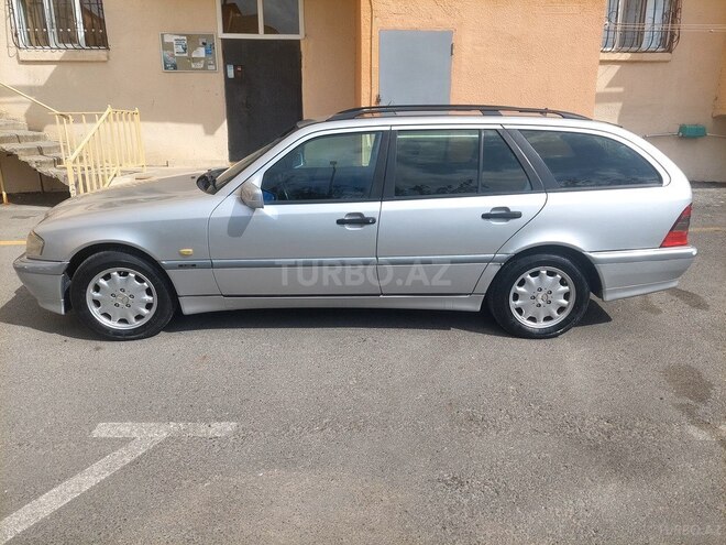 Mercedes C 220 2000, 599,201 km - 2.2 l - Bakı