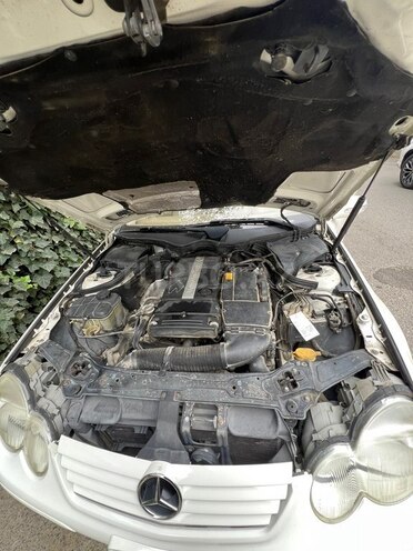 Mercedes C 230 2004, 330,000 km - 1.8 л - Bakı