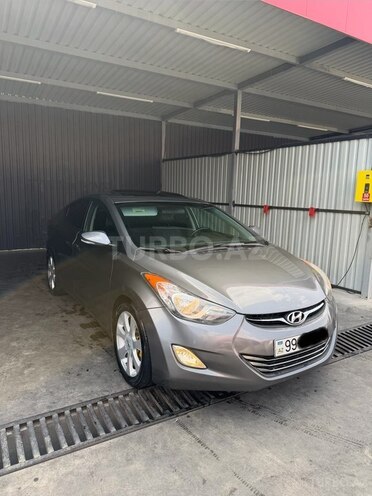 Hyundai Elantra 2013, 215,000 km - 1.8 l - Qazax