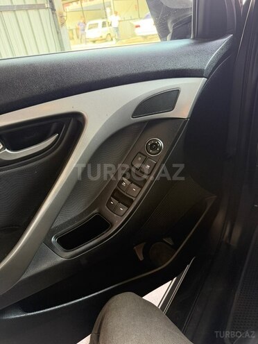Hyundai Elantra 2013, 215,000 km - 1.8 l - Qazax