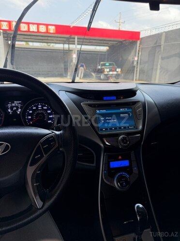 Hyundai Elantra 2013, 215,000 km - 1.8 l - Qazax