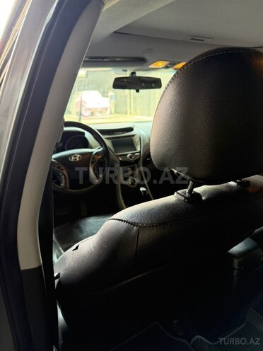 Hyundai Elantra 2013, 215,000 km - 1.8 l - Qazax