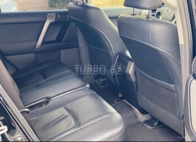 Toyota Land Cruiser Prado 2011, 180,000 km - 2.7 l - Bakı