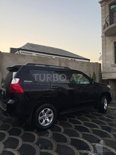 Toyota Land Cruiser Prado 2011, 180,000 km - 2.7 l - Bakı