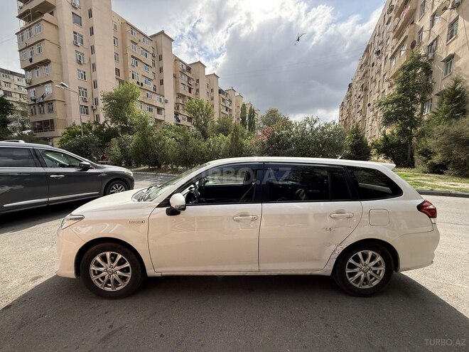 Toyota Corolla Fielder 2015, 252,346 km - 1.5 l - Bakı