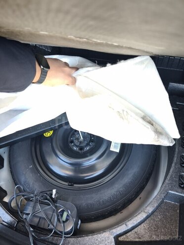 Land Rover Discovery Sport 2015, 196,230 km - 2.0 l - Naxçıvan