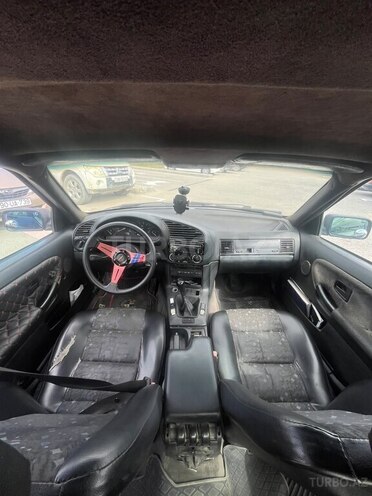 BMW 320 1992, 452,767 km - 2.0 l - Bakı
