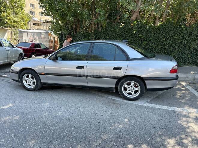 Opel Omega 1994, 360,000 km - 2.0 l - Bakı