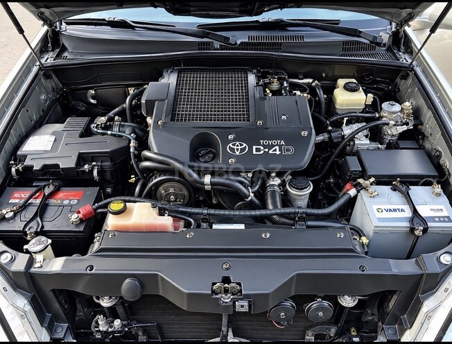 Toyota Land Cruiser Prado 2005, 260,000 km - 3.0 l - Bakı
