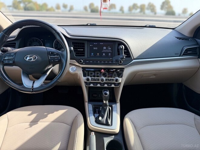 Hyundai Elantra 2019, 134,084 km - 2.0 l - Bakı