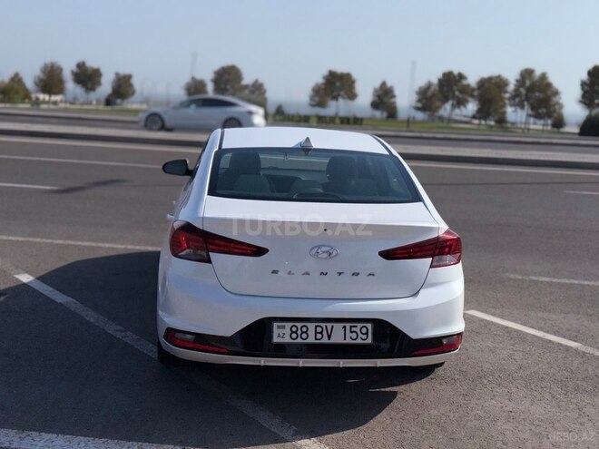 Hyundai Elantra 2019, 134,084 km - 2.0 l - Bakı