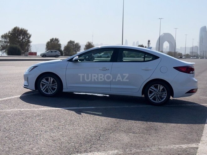 Hyundai Elantra 2019, 134,084 km - 2.0 l - Bakı
