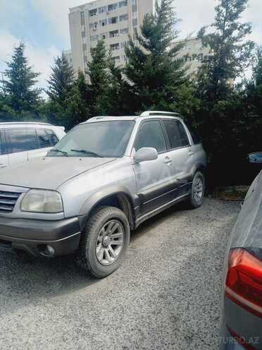 Suzuki Grand Vitara 2001, 280,000 km - 2.5 l - Bakı