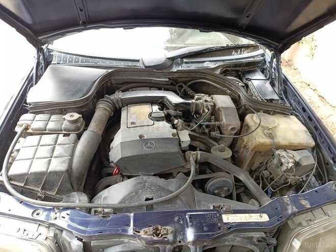Mercedes C 180 1995, 356,600 km - 1.8 л - Bakı