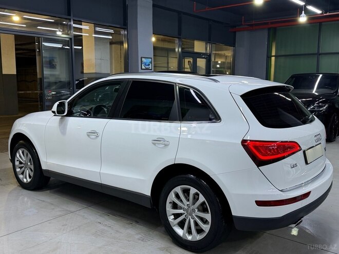 Audi Q5 2015, 235,000 km - 2.0 l - Bakı