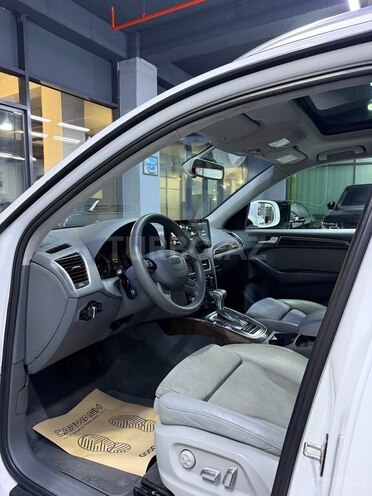 Audi Q5 2015, 235,000 km - 2.0 l - Bakı