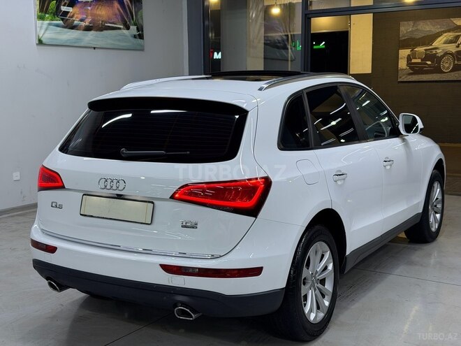Audi Q5 2015, 235,000 km - 2.0 l - Bakı