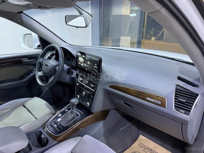 Audi Q5 2015, 235,000 km - 2.0 l - Bakı