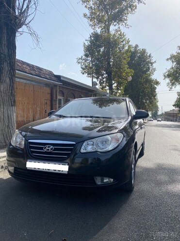 Hyundai Elantra 2009, 290,000 km - 2.0 л - Şəki