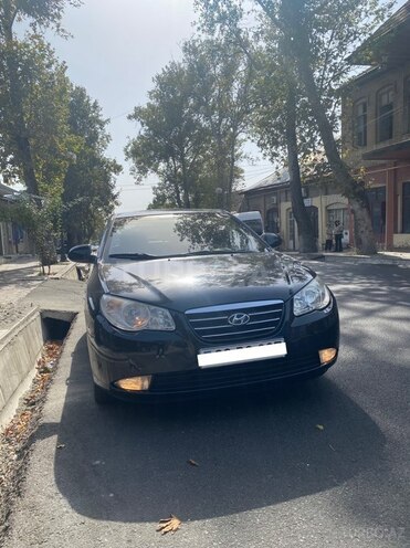 Hyundai Elantra 2009, 290,000 km - 2.0 л - Şəki