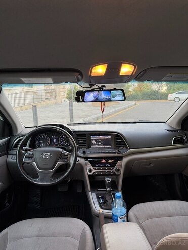Hyundai Elantra 2016, 223,699 km - 2.0 л - Bakı