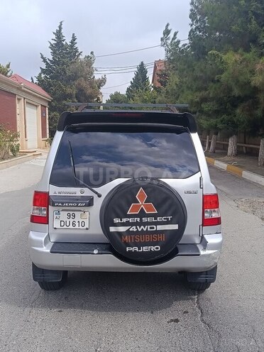 Mitsubishi Pajero io 2000, 330,000 km - 2.0 l - Bakı
