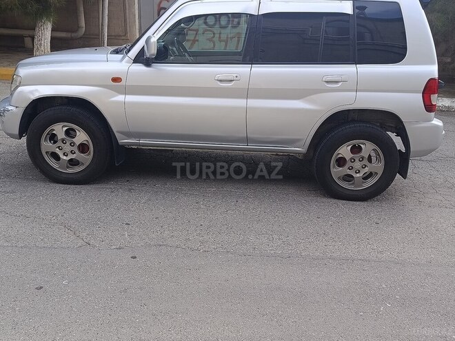 Mitsubishi Pajero io 2000, 330,000 km - 2.0 l - Bakı