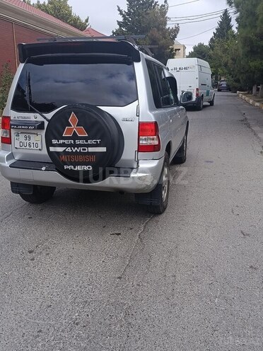 Mitsubishi Pajero io 2000, 330,000 km - 2.0 l - Bakı