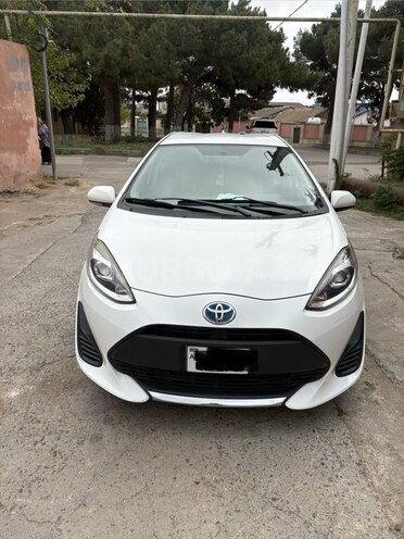 Toyota Aqua 2020, 105,000 km - 1.5 л - Bakı