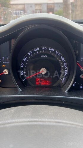 Kia Sportage 2012, 288,000 km - 2.0 l - Bakı