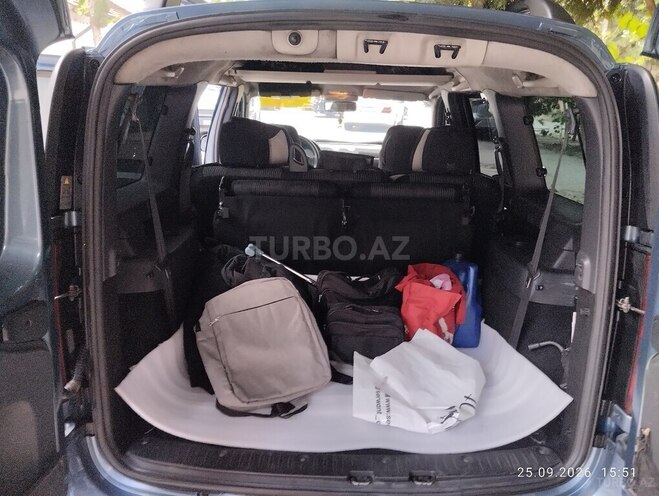 Dacia Logan 2009, 650,000 km - 1.5 l - Bakı