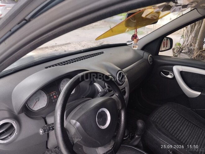 Dacia Logan 2009, 650,000 km - 1.5 l - Bakı