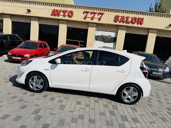 Toyota Aqua 2021, 90,000 km - 1.5 l - Sumqayıt
