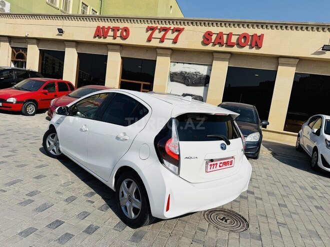 Toyota Aqua 2021, 90,000 km - 1.5 l - Sumqayıt