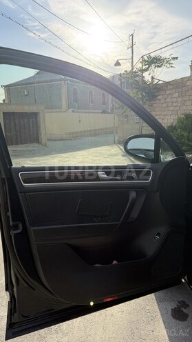 Volkswagen Touareg 2012, 179,000 km - 3.6 l - Bakı