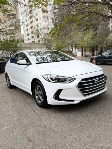 Hyundai Avante 2017, 150,000 km - 1.6 l - Bakı